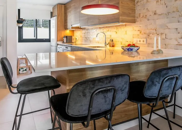 Apartamento Nerja Apartamento con Piscina y Garaje Nerja